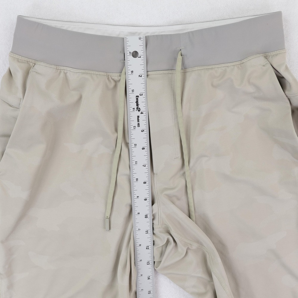 Lululemon T.h.e. Linerless Shorts 9" Medium Variegated Mesh Camo Max Raw Linen - Picture 8 of 9